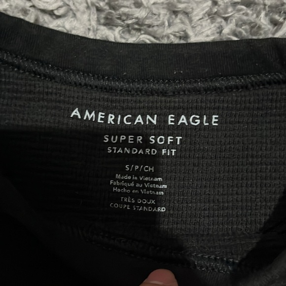 Black American eagle sweater small - Picture 2 of 2